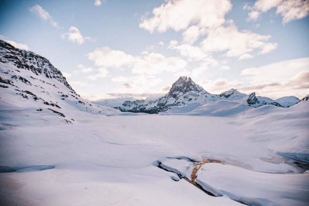 Le informations pratiques pour faire la randonnée des lacs d'Ayous en hiver. crédit photo : Clara Ferrand - blog Wildroad