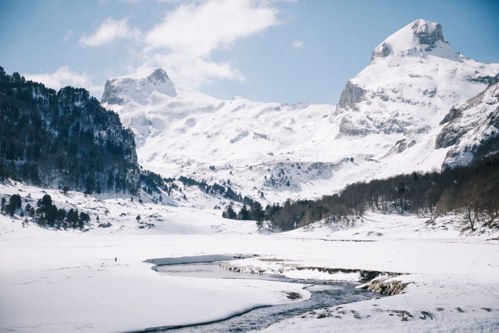 La vallée de Bious et les pics Paradis dans les Pyrénées. crédit photo : Clara Ferrand - blog Wildroad