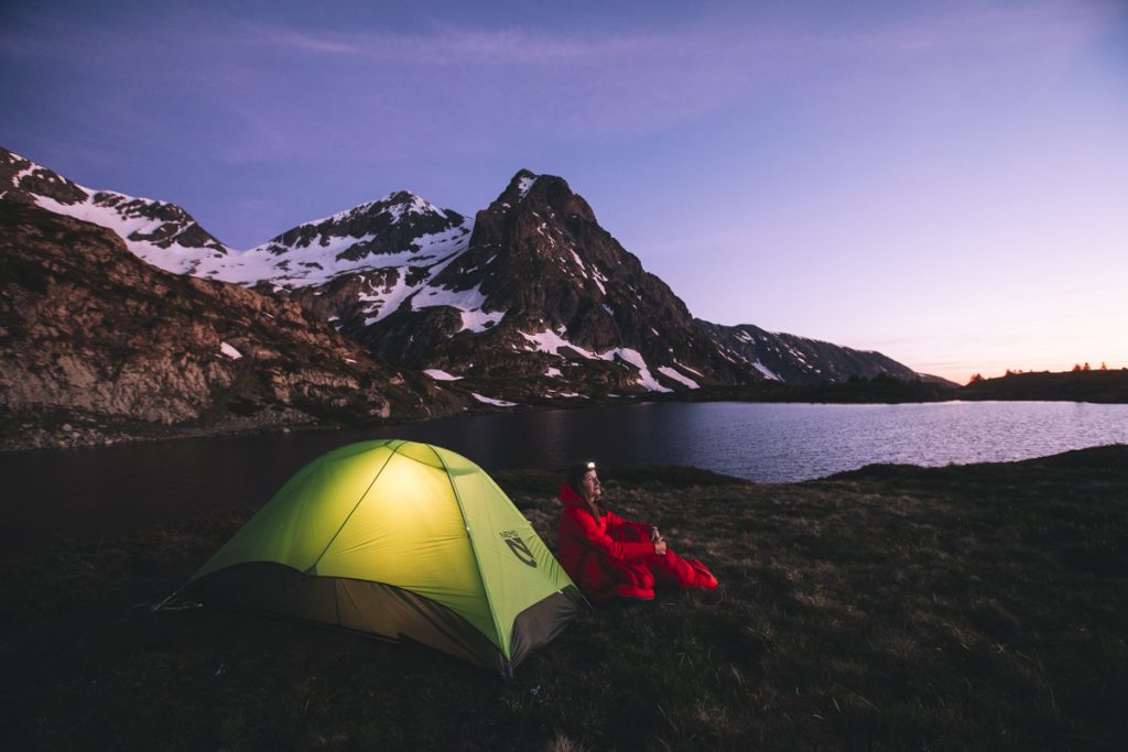 Conseil pour le bivouac : comment bien choisir sa tente pour la randonnée . crédit photo : Clara Ferrand - blog Wildroad