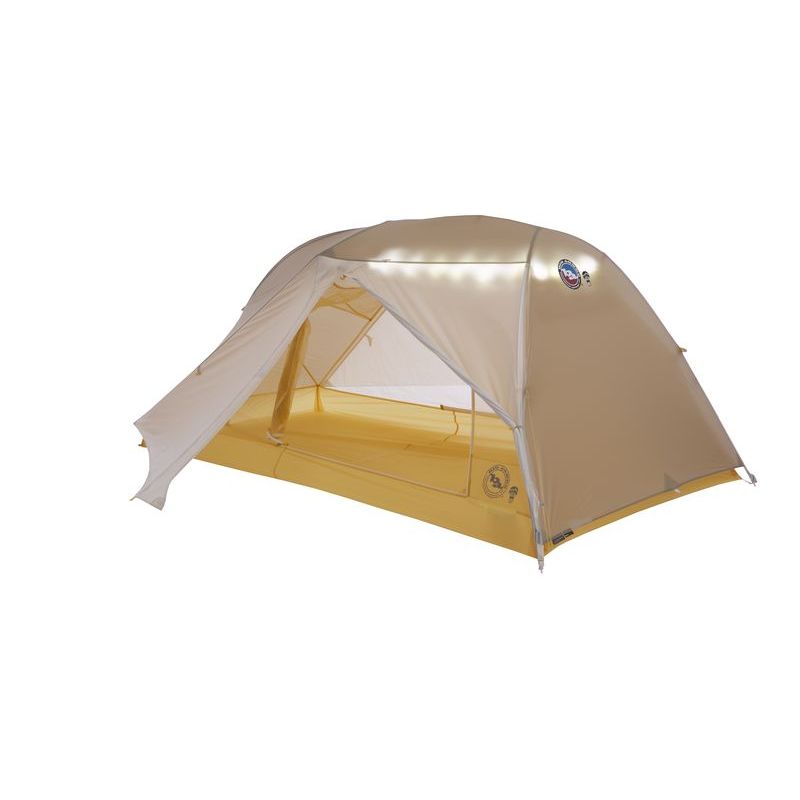 Tente tiger wall de Big agnes parfait pour de la randonnée en mode ultra léger.