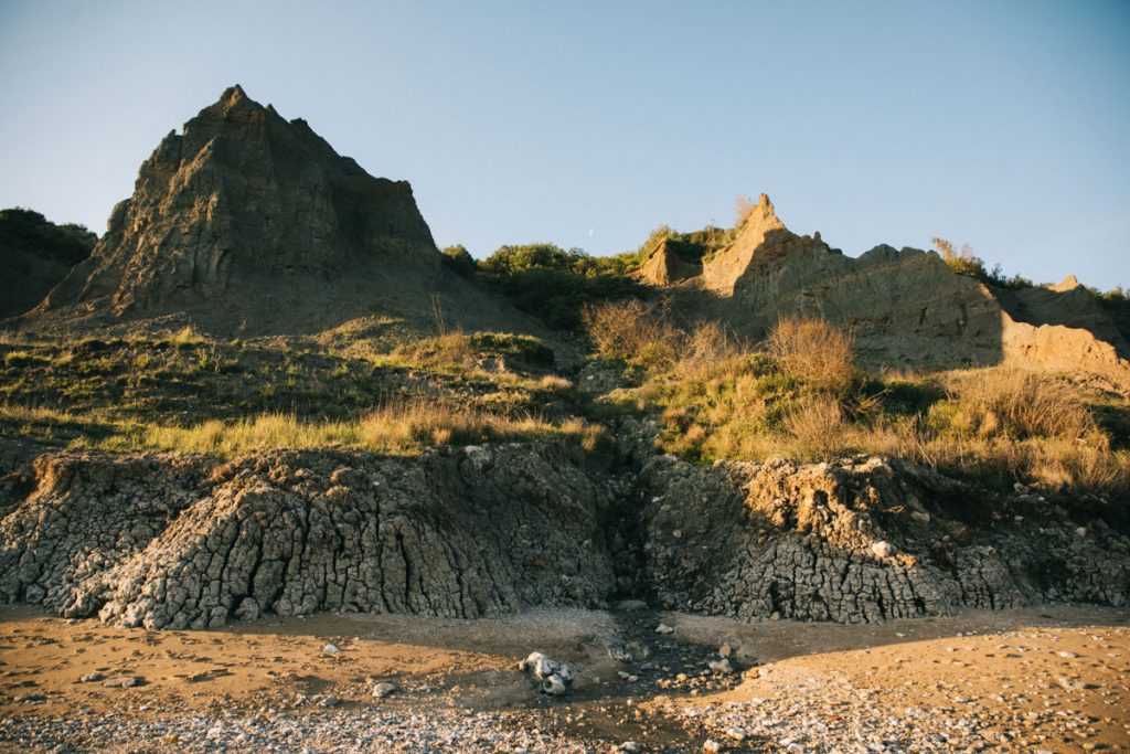 Randonner vers les falaises des vaches noires en normandie. crédit photo : Clara Ferrand - blog WIldroad