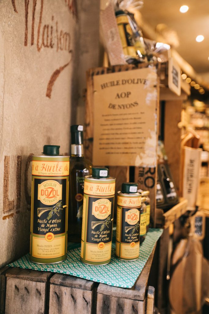 L'huile d'olive de Nyons. crédit photo : Clara Ferrand - blog Wildroad