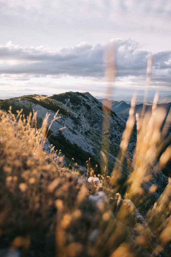 La plus belle randonnée des baronnies Provençale : la montagne de la Lance. crédit photo : Clara Ferrand - blog Wildroad