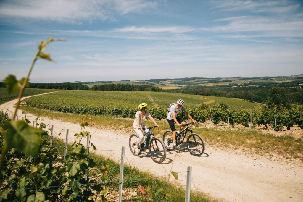 Balade à vélo dans la Côte des Bar. crédit photo : Clara Ferrand - blog WIldroad