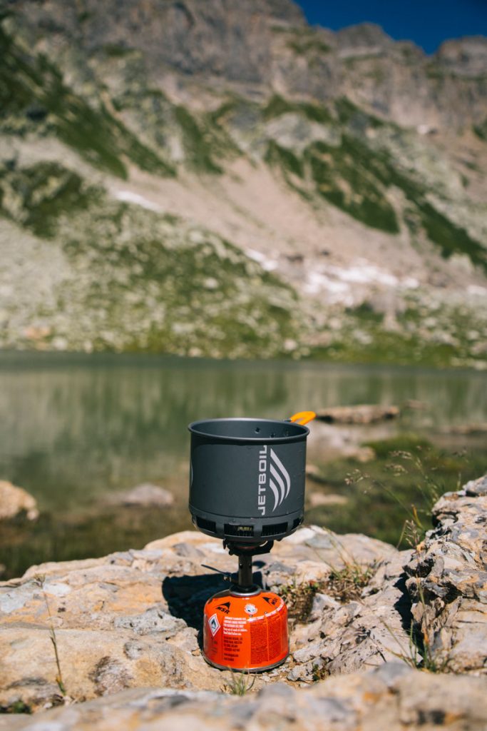 Itinéraire de randonnée dans le beaufortain avec bivouac au lac de Presset. crédit photo : Clara Ferrand - blog Wildroad