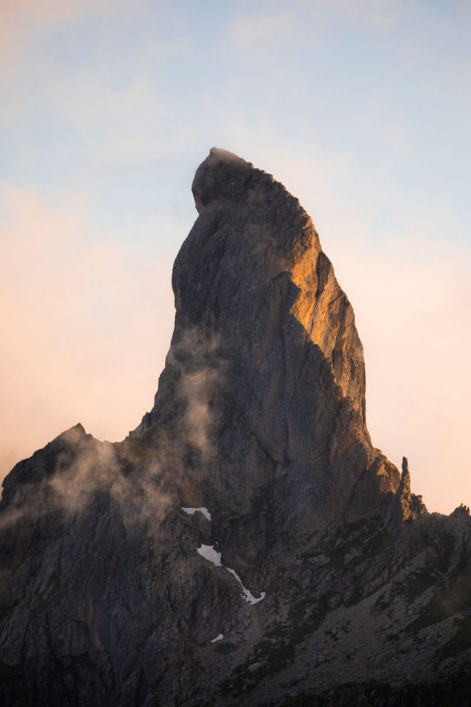 Le sommet de la Pierra Menta dans le beaufortain. crédit photo : Clara Ferrand - blog Wildroad