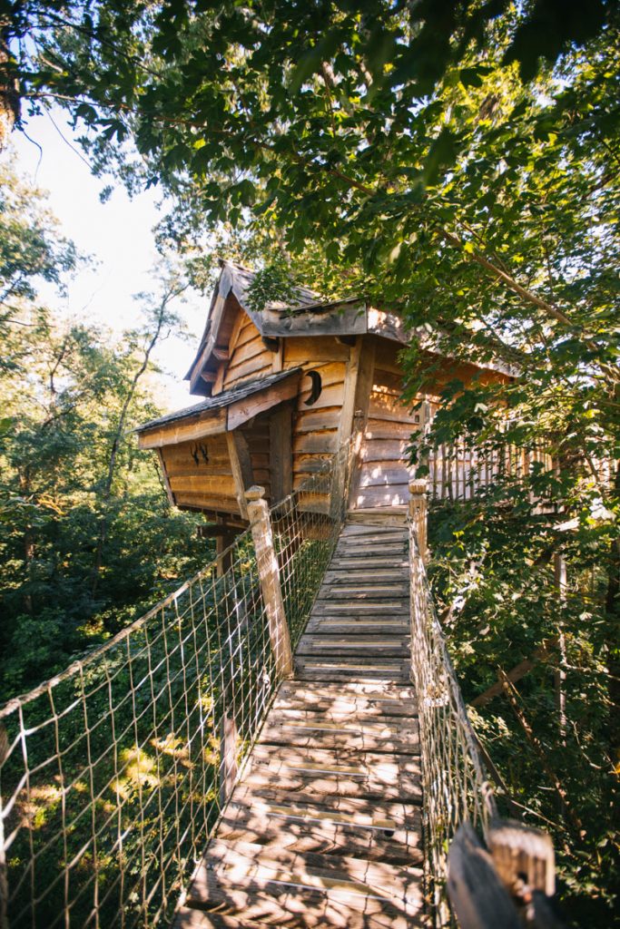 passer une nuit dans une cabane perchée, un logement insolite dans le tarn et Garonne. crédit photo : Clara Ferrand - blog Wildroad