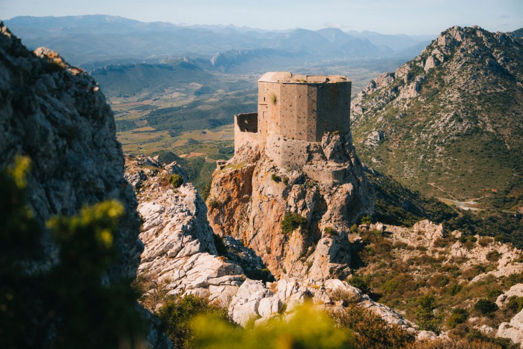 Organiser son séjour sur le sentier cathare avec une agence de voyage locale et spécialisée dans la randonnée. crédit photo : Clara Ferrand - blog Wildroad