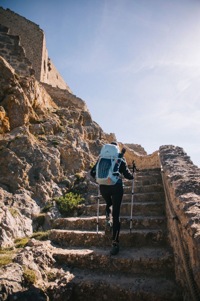 Le chateau de Quéribus, une des citadelles du vertige de l'Aude. crédit photo : Clara Ferrand - blog Wildroad