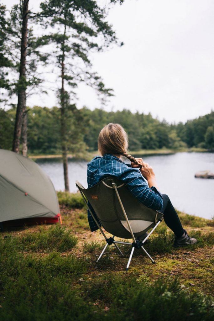 la chaise de camping la plus légère. crédit photo : Clara Ferrand - blog Wildroad