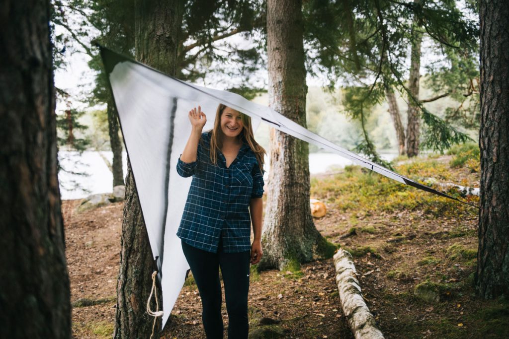 Le tarp en bivouac. crédit photo : Clara Ferrand - blog Wildroad