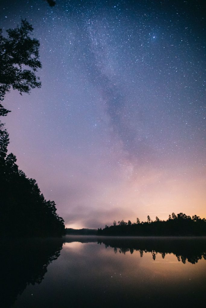 Où voir la Voie lactée en suède sur les lacs? crédit photo : Clara Ferrand - blog Wildroad