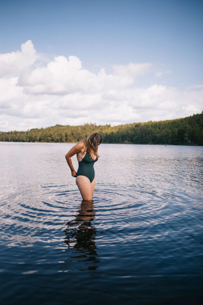 Comment faire sa toilette en bivouac. crédit photo : Clara Ferrand - blog WIldroad