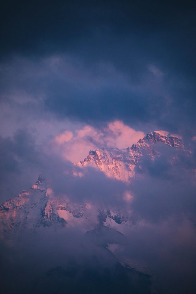 Coucher de soleil sur Jungfrau, le top of Europe. crédit photo : Clara Ferrand - blog Wildroad