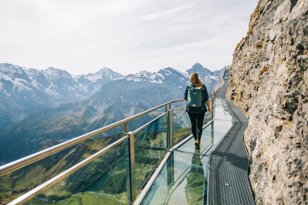 Découvrir le Thrill walk au téléphérique de Birg avant le Schilthorn. crédit photo : Clara Ferrand - blog Wildroad