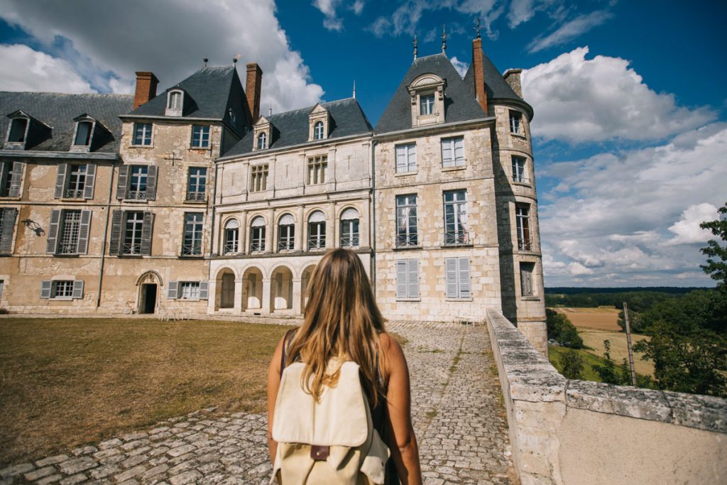 Le chateau de Saint-Brisson sur Loire. crédit photo : Clara Ferrand - blog Wildroad