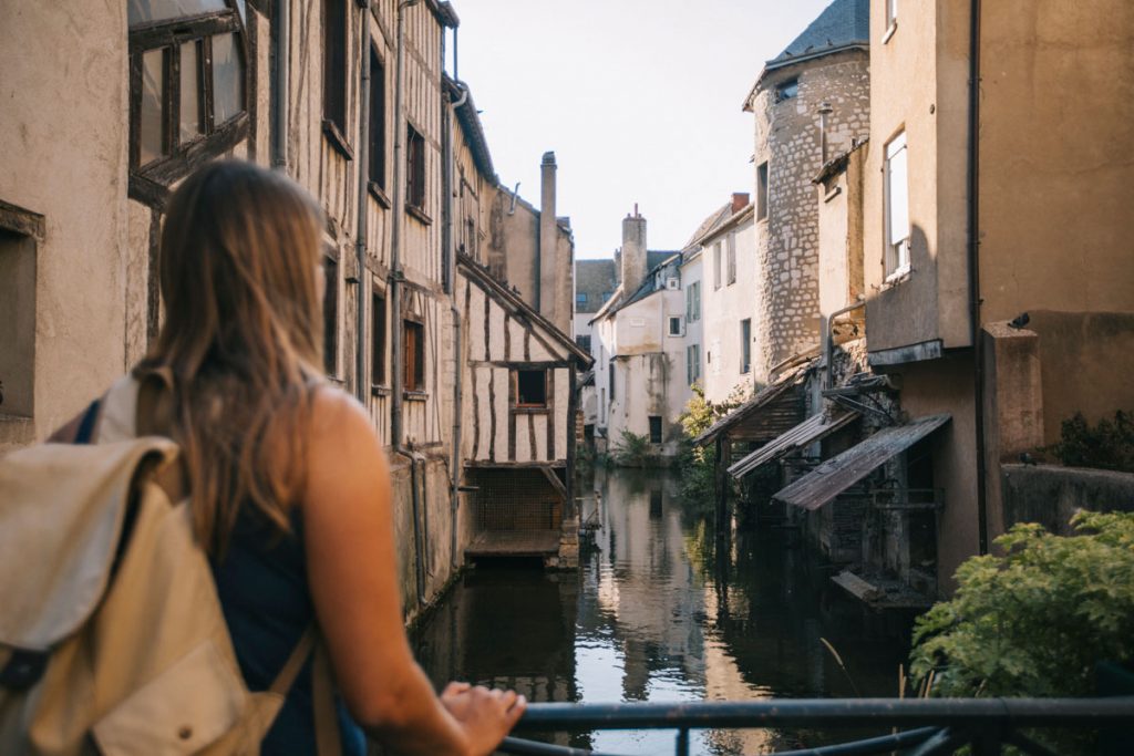 Visiter le quartier de la pêcherie dans la ville de Montargis. crédit photo : Clara Ferrand - blog WIldroad