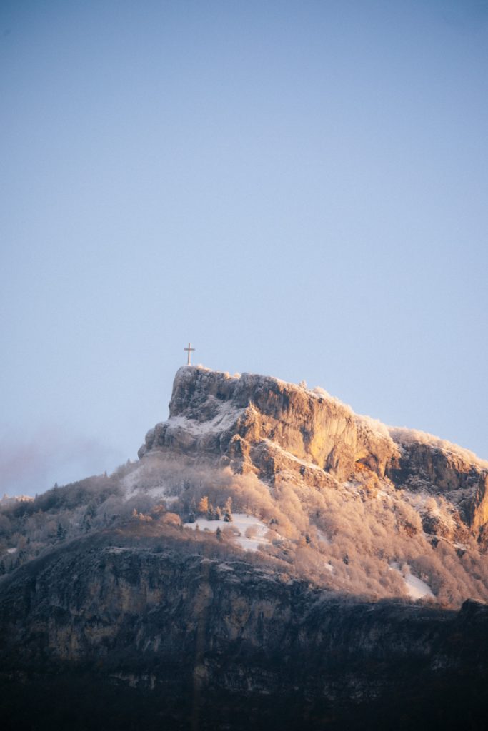 La vue sur La Croix du Nivolet depuis mon appartement à Chambéry