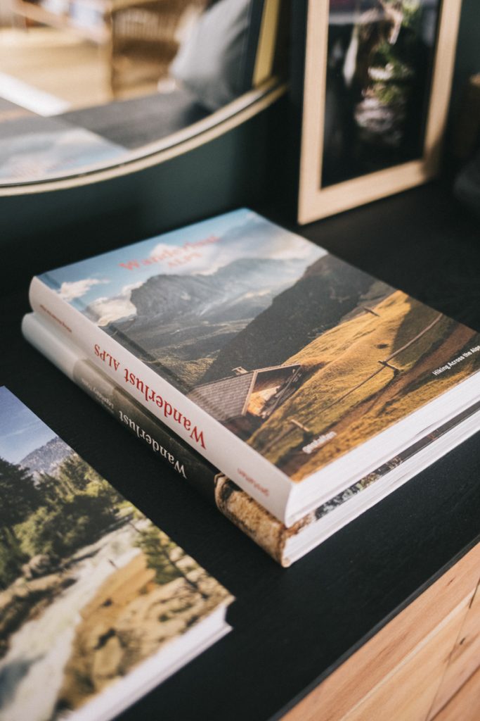 Edition Gestalten, participation au livre Wanderlust Alps
