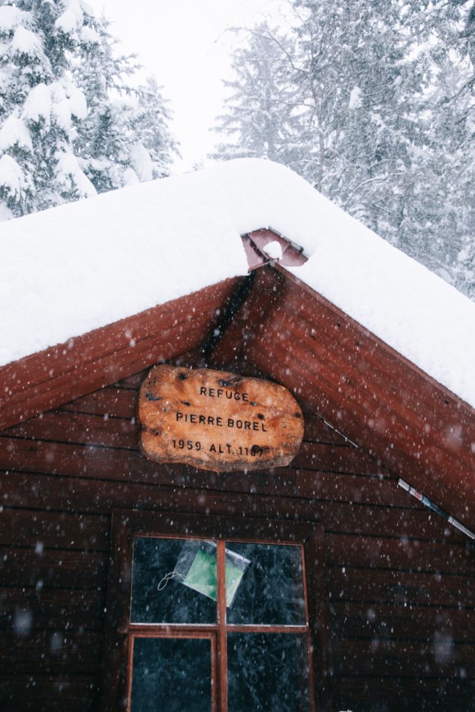 Refuge qPierre Borel dans le Jura. crédit photo : Clara Ferrand - blog Wildroad