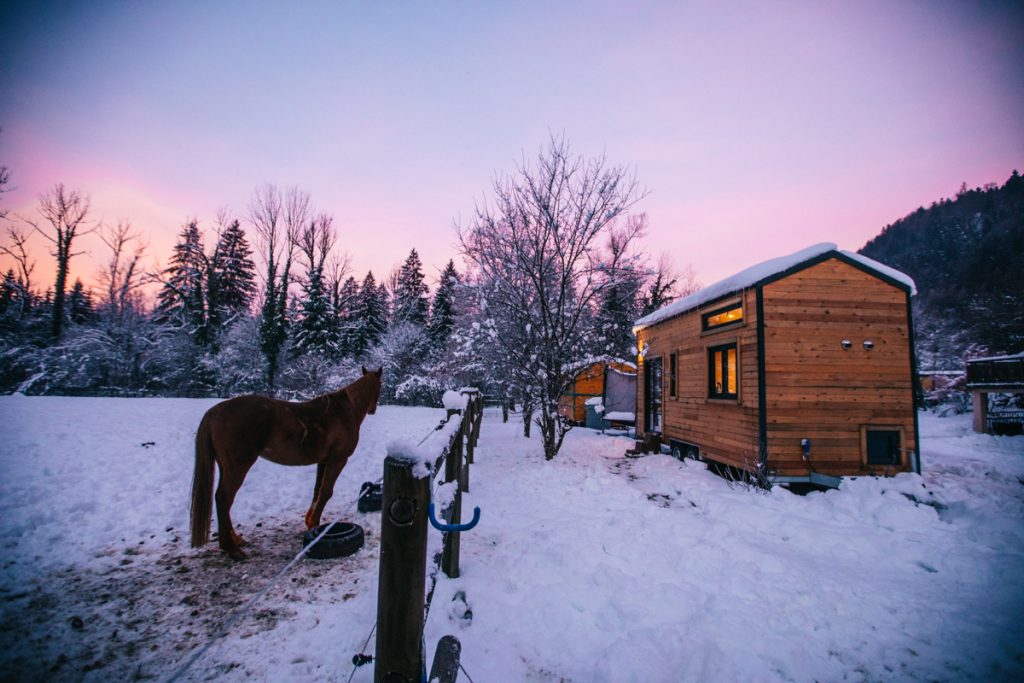 Les hébergements à fair Delors de sont séjour en Haute-Savoie. crédit photo : Clara Ferrand - blog Wildroad