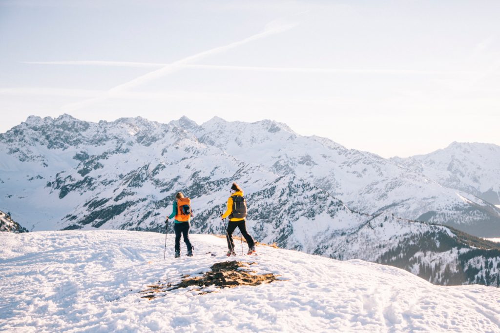 Quelle est la différence entre ski alpin et ski de randonnée ? credit photo : Clara Ferrand - blog Wildroad