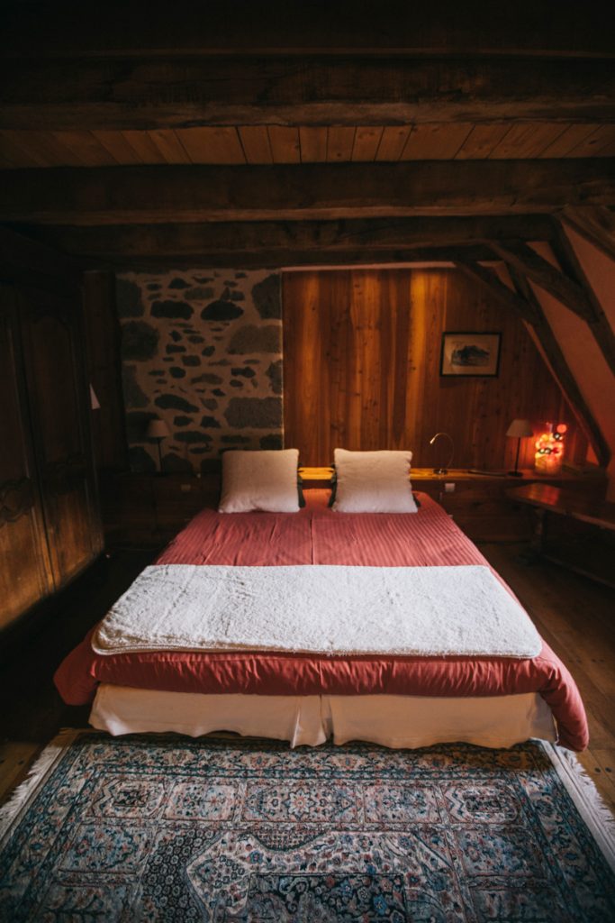 Bonne adresse de chambre d'hôte dans le Cantal, la ferme de la Roussière. crédit photo : Clara Ferrand - blog Wildroad