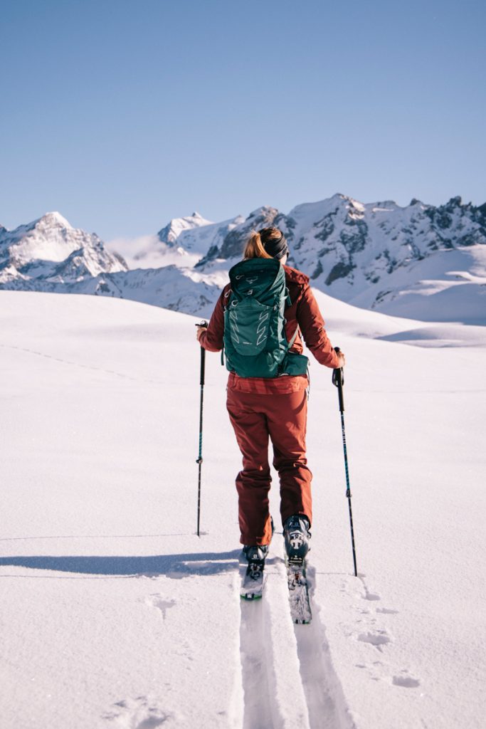 Le materiel essentiel pour débuter en ski de randonnée. crédit photo : Clara Ferrand - blog WIldroad