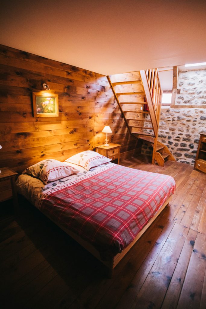 La gîte de la Boudio, un hébergement à côté du Puy Mary, au coeur du Cantal. crédit photo : Clara Ferrand - blog Wildroad