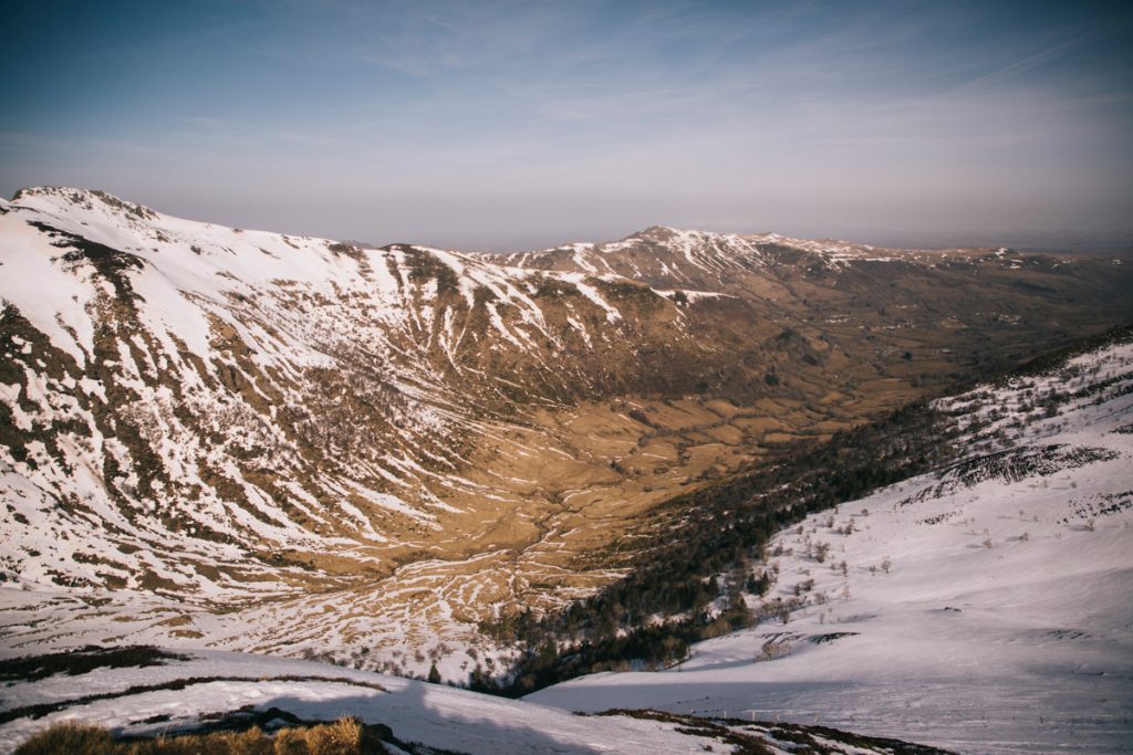 Randonnée dans la vallée de Santoire dans le Cantal. crédit photo : Clara Ferrand - blog Wildroad
