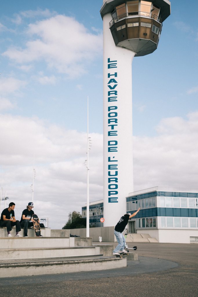 Skateur sur le port du Havre. crédit photo : Clara Ferrand - blog Wildroad