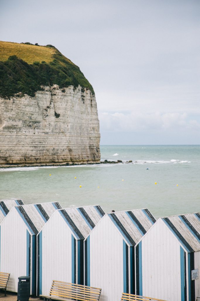 Le village de pêcheur déport sur la côte normande. crédit photo : Clara Ferrand - blog Wildroad