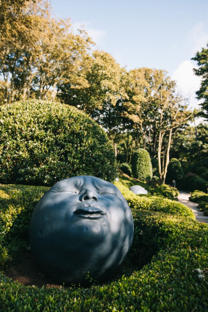 Visiter les jardins d'Étretat. crédit photo : Clara Ferrand - blog Wildroad