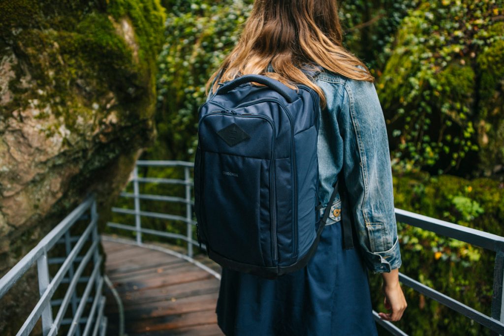 Le sac à dos de randonnée NH escape 500 de Quechua. crédit photo : Clara Ferrand - blog Wildroad