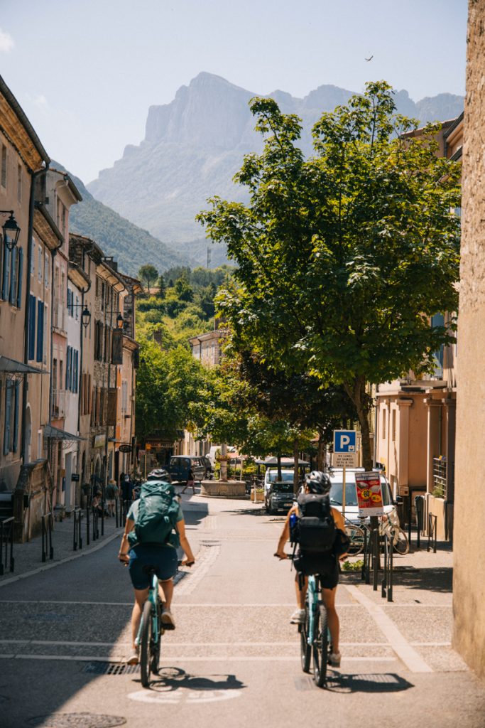 Un week-end autour de Saillans au printemps. crédit photo : Clara Ferrand - blog Wildroad