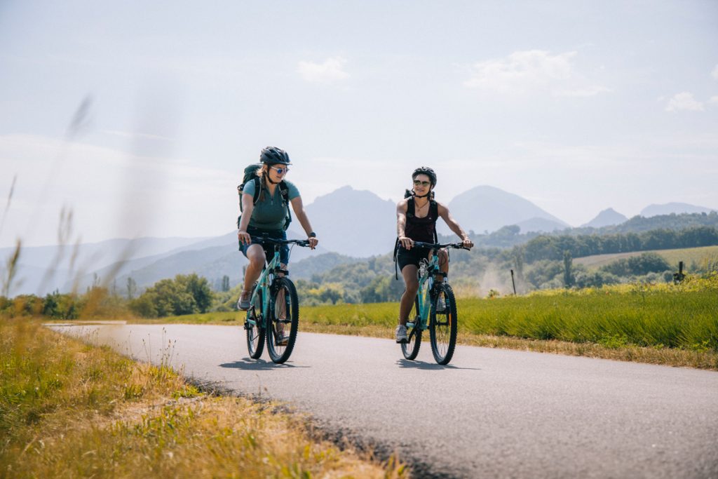 Week-end dans la vallée de la Drôme à vélo. crédit photo : Clara Ferrand - blog Wildroad
