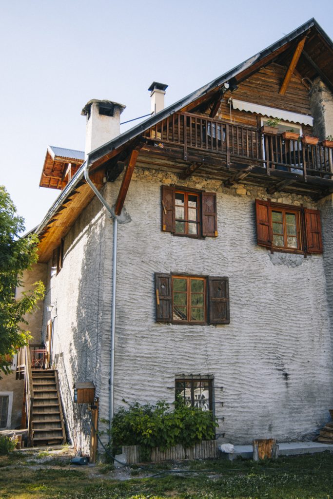 Le saison traditionnelle névachaises. crédit photo : Clara Ferrand - blog Wildroad