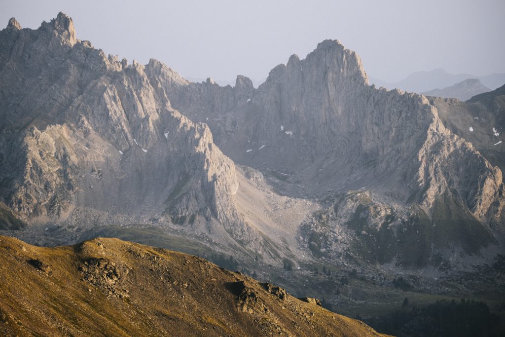 Les paysages du massif des Cerces. crédit photo : Clara Ferrand - blog Wildroad