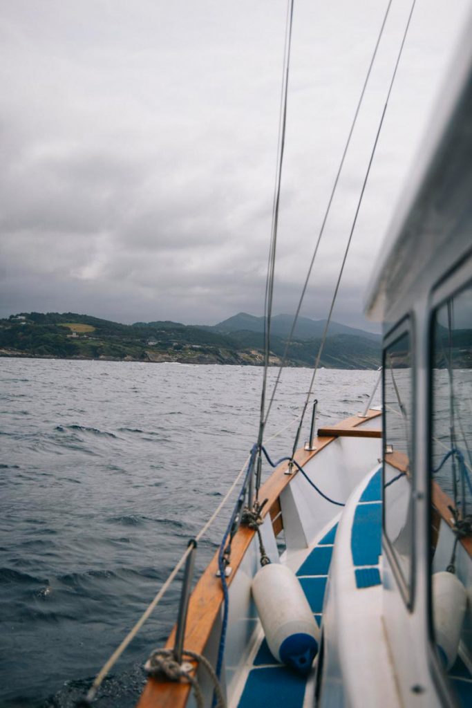 Sortie en mer depuis Hendaye vers le cap Figuier. crédit photo : Clara Ferrand - blog Wildroad