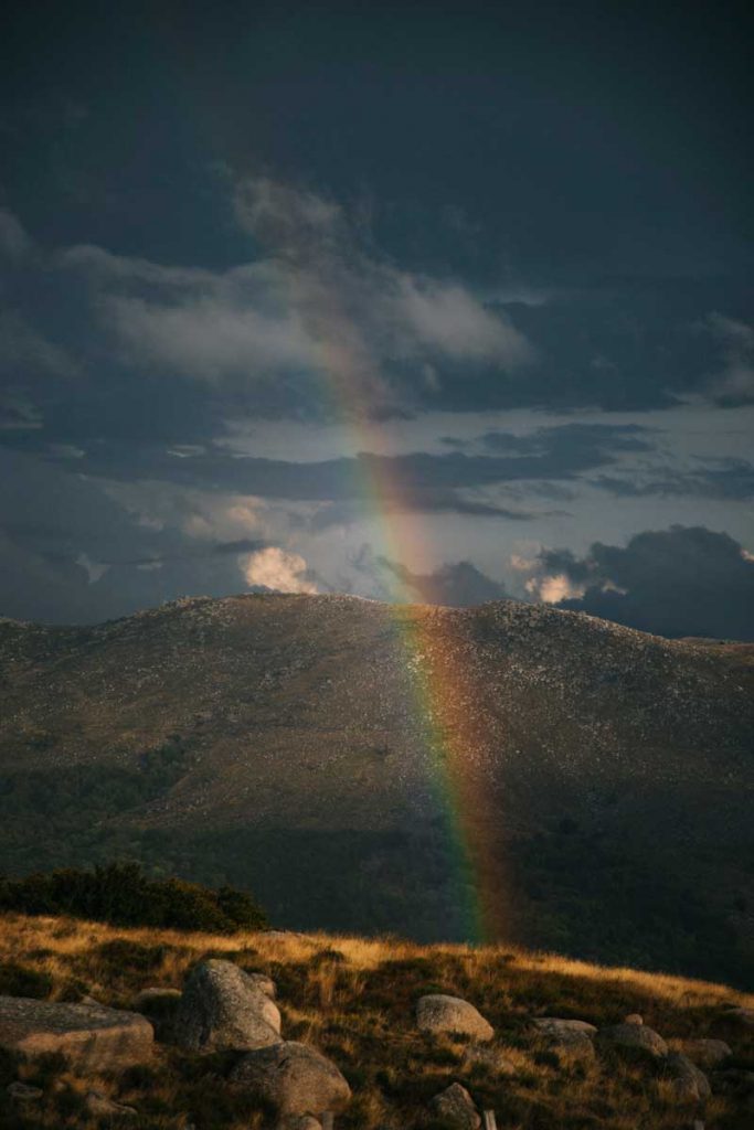 Arc en ciel dans le parc national des Cévennes. crédit photo : Clara Ferrand - blog Wildroad