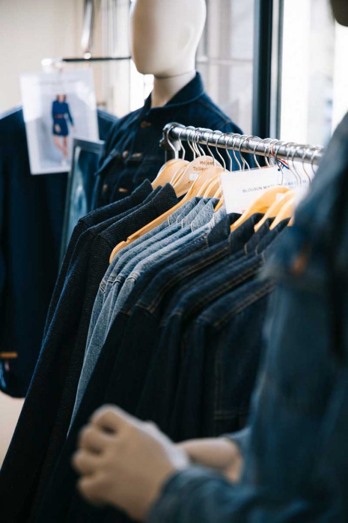 L'atelier Tuffery et leur jean fabriqué en circuit court. crédit photo : Clara Ferrand - blog Wildroad