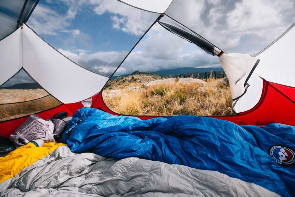 L'équipement de bivouac à prendre pour faire le Chemin de Stevenson. crédit photo : Clara Ferrand - blog Wildroad