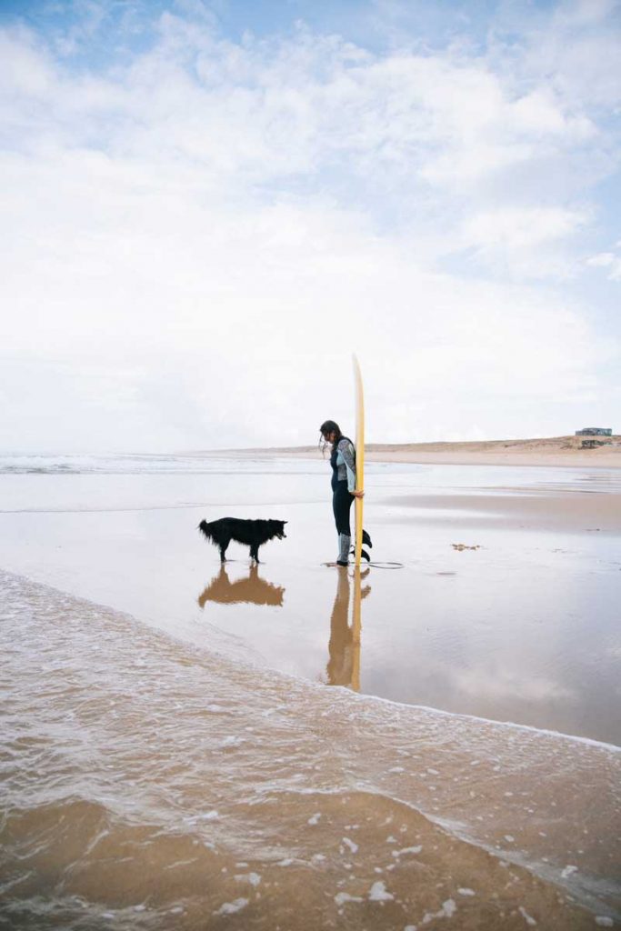 Faire du surf dans le plus beaux spots des Landes. crédit photo : Clara Ferrand - blog Wildroad