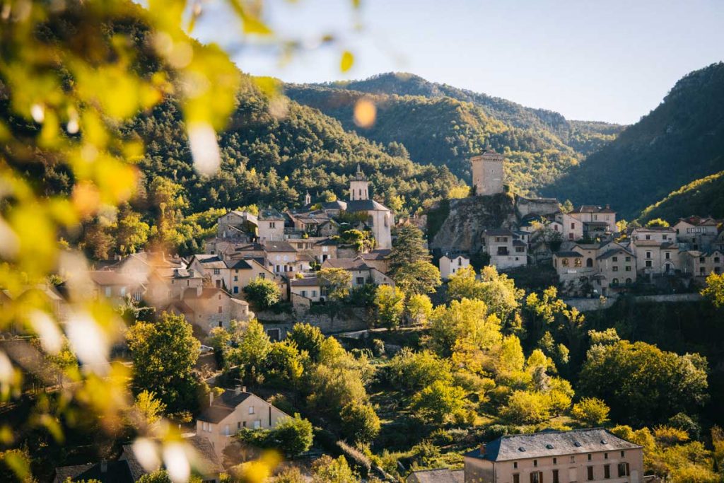 Le village du Rozier pittoresque et bonnes adresses. crédit photo : Clara Ferrand - blog Wildroad