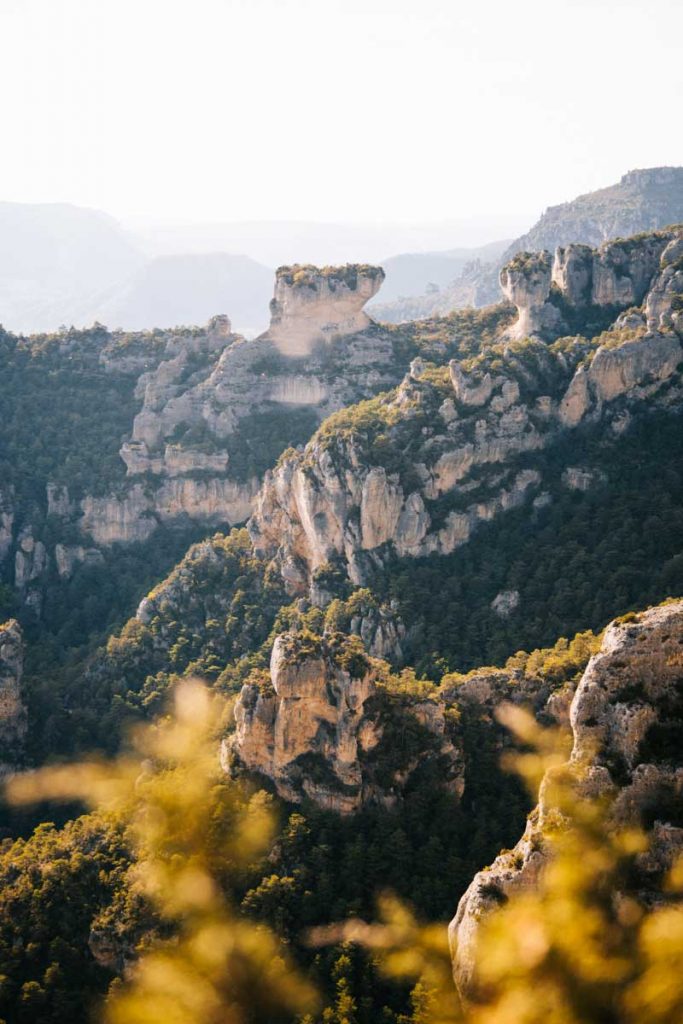 Les paysages des gorges de la Jonte à l'automne. crédit photo : Clara Ferrand - blog Wildroad