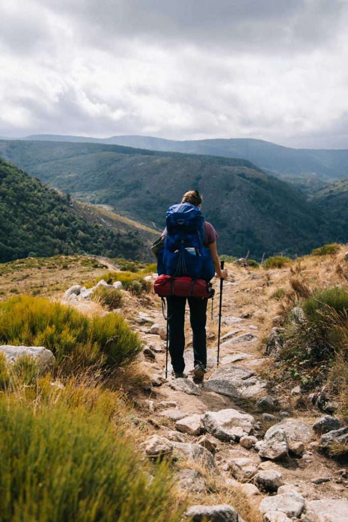 Randonnée autour du Mont-Lozère dans le parc national des Cévennes. crédit photo : Clara Ferrand - blog Wildroad