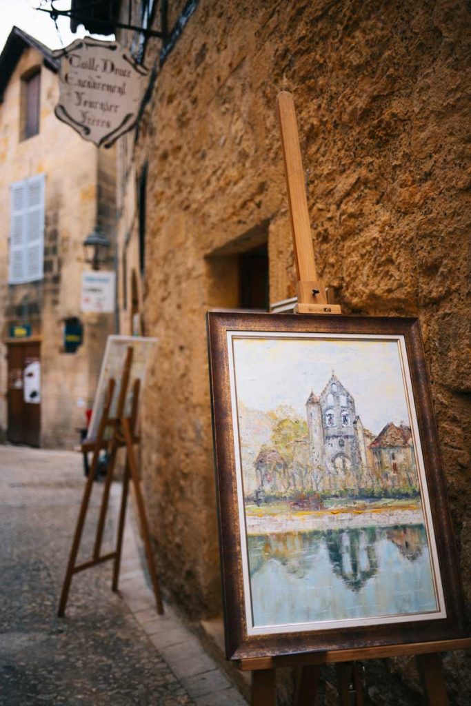 Visiter Sarlat dans la vallée de la Dordogne, citée d'art et d'Histoire. crédit photo : Clara Ferrand - blog WIldroad