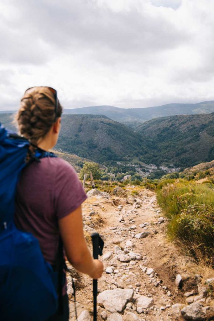 Comment s'équipement pour randonner au mois de septembre dans le parc national des Cévennes. crédit photo : Clara Ferrand - blog Wildroad