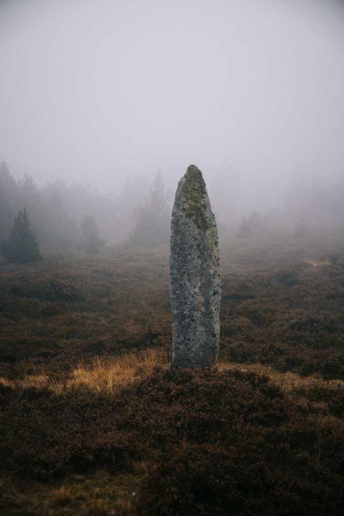 Les montjoies, ces pierres du mont-Lozère. crédit photo : Clara Ferrand - blog Wildroad