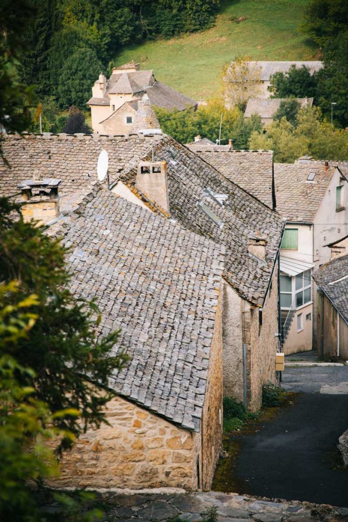 Le village de la Lozère du Bleymard. crédit photo : Clara Ferrand - blog Wildroad
